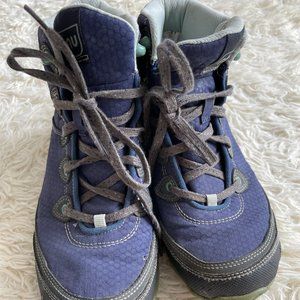 Ahnu Women's Hiking Boots - Size 6